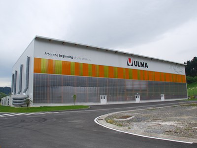 Showrooma, produktuak eta ezagutza 1700 m²-tan 