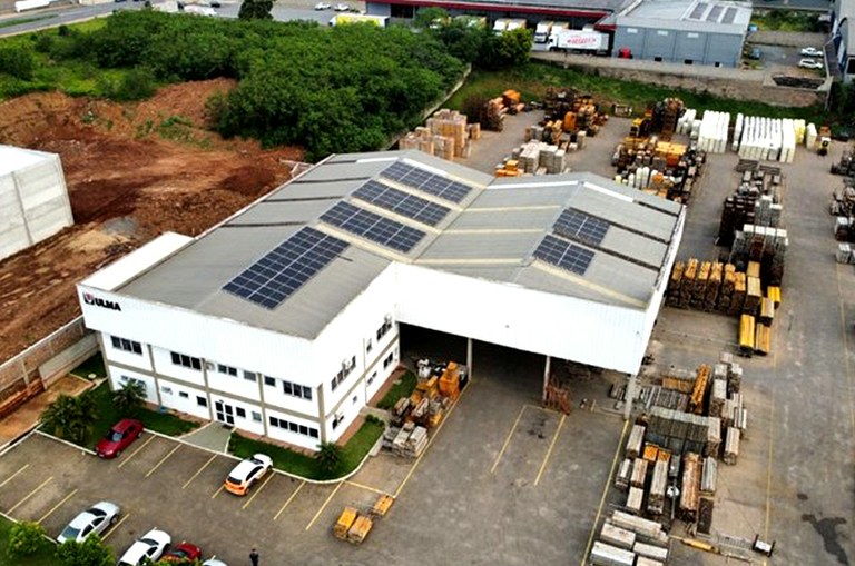 ULMAk bere instalazioetan jatorri berriztagarriko elektrizitatea berak sortzea sustatzen du