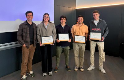 ULMAk eta TECNUNek lankidetza sendotu dute enpresa-esparruaren eta eremu akademikoaren artean zubiak eraikiz