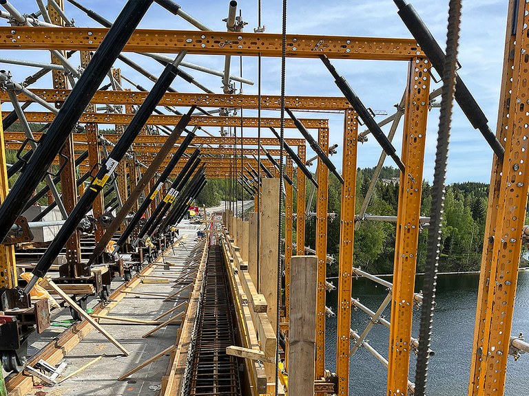 Valryggen zubia Norvegian: karelak eraginkortasunez hormigoitzeko soluzioa